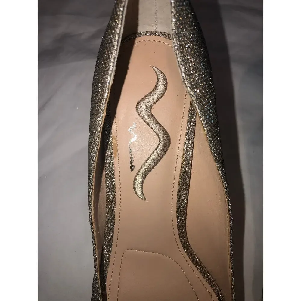 Nina Gold Heels Size 9.5 Crystal Royalcore Regal Wedding Event  Peep Toe Sparkle